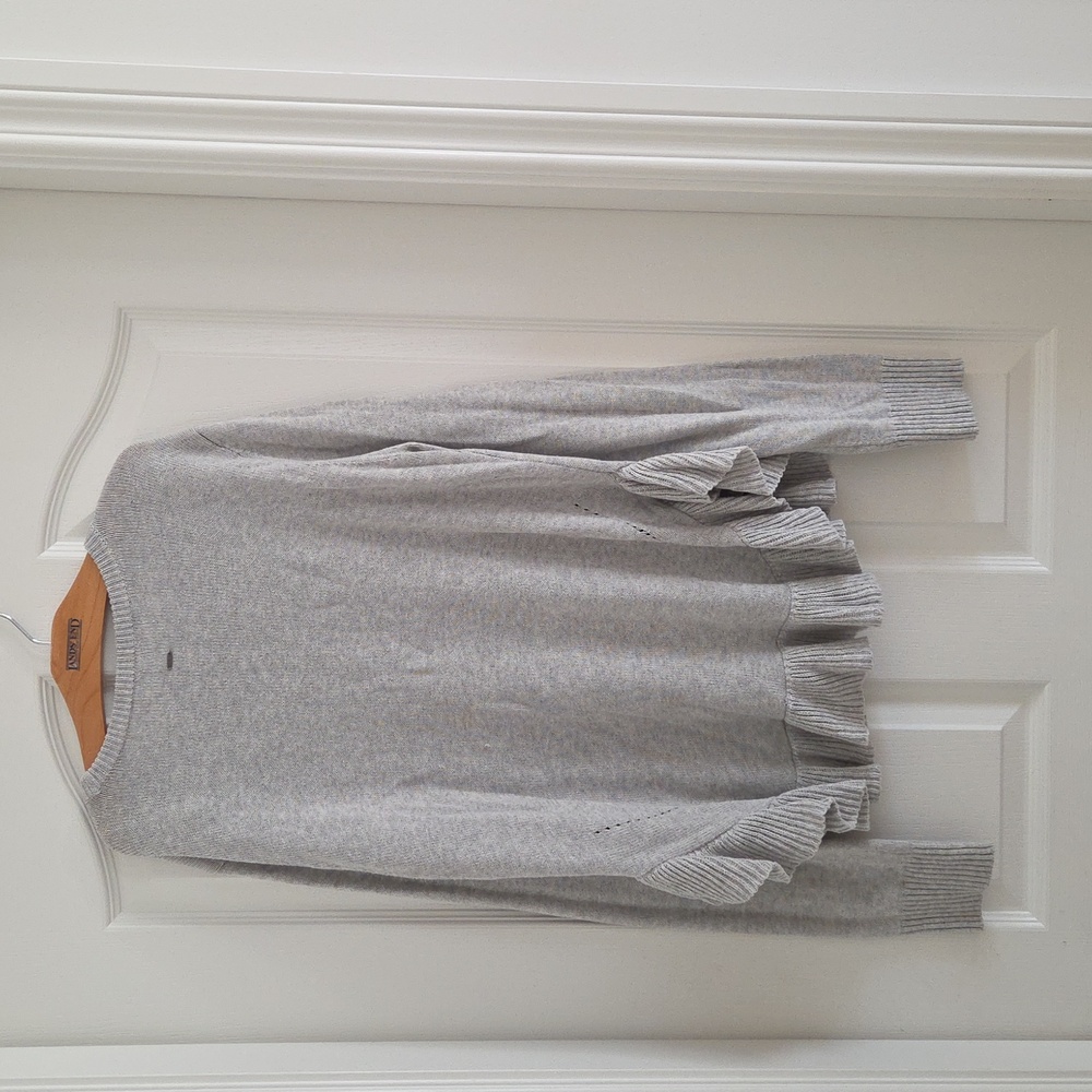 Sweater - Picture 3 of 3